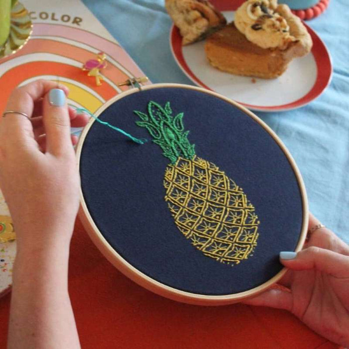 Paraffle Embroidery Kits