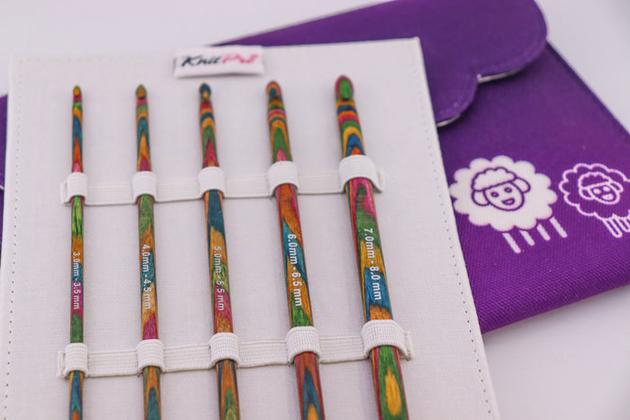 Double-Ended Crochet Hooks